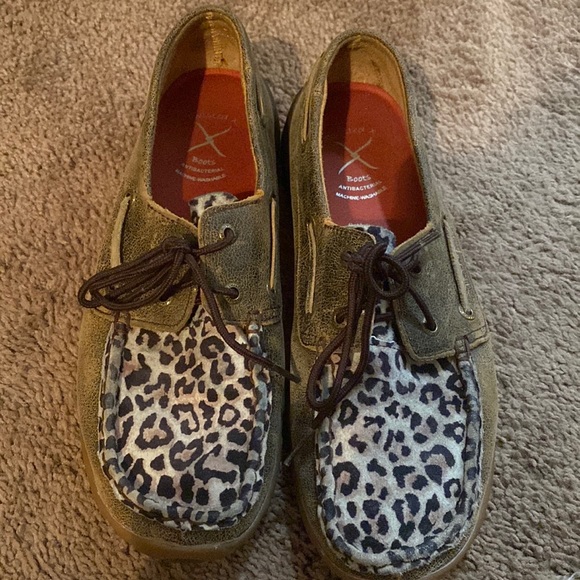 Twisted X Shoes - Twisted X leopard moccasin
